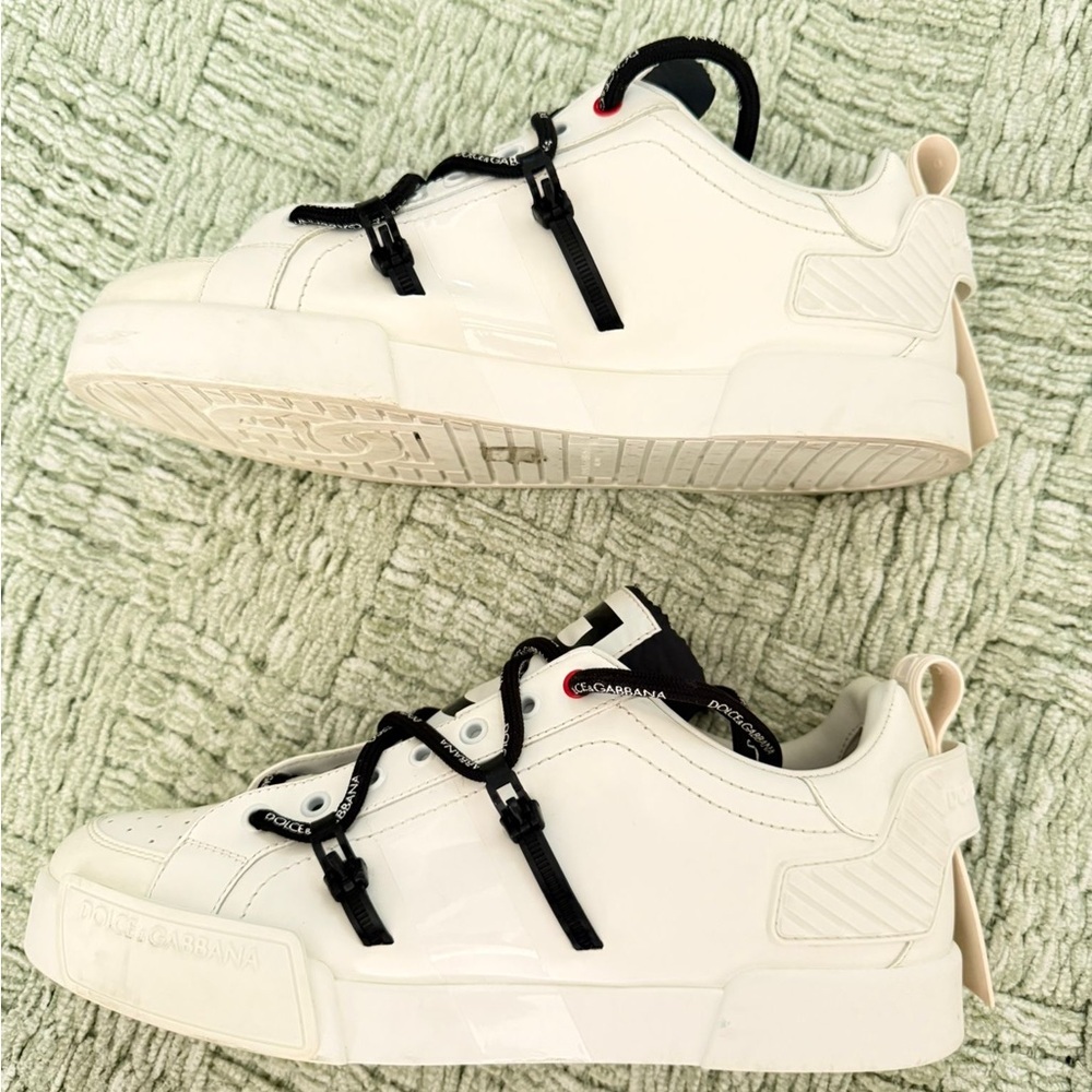 Dolce & Gabbana White Sneakers with Black Logo Laces - Picture 3 of 6